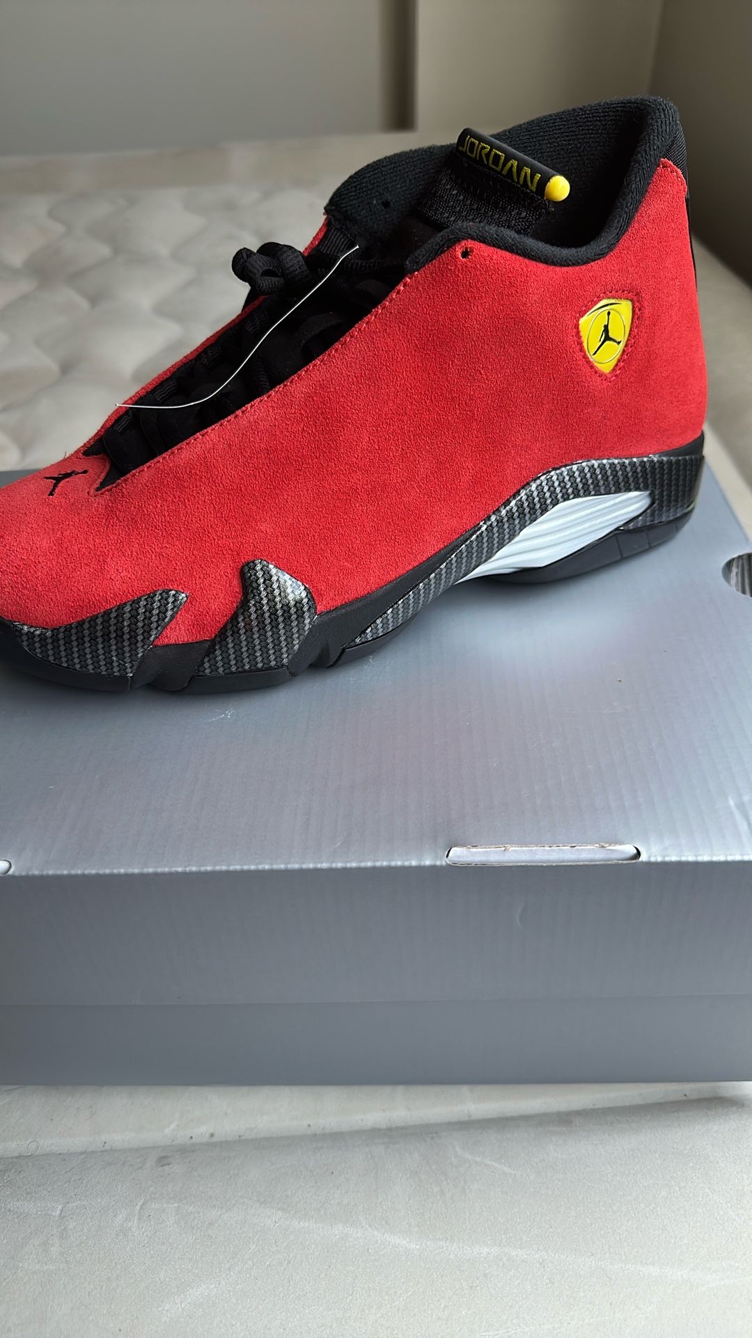 Nike Air Jordan 14  “Ferrari” Size 9 Men