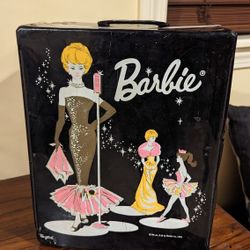 VINTAGE 1962 BARBIE DOLL by PONYTAIL WARDROBE CARRY CASE MATTEL BLACK