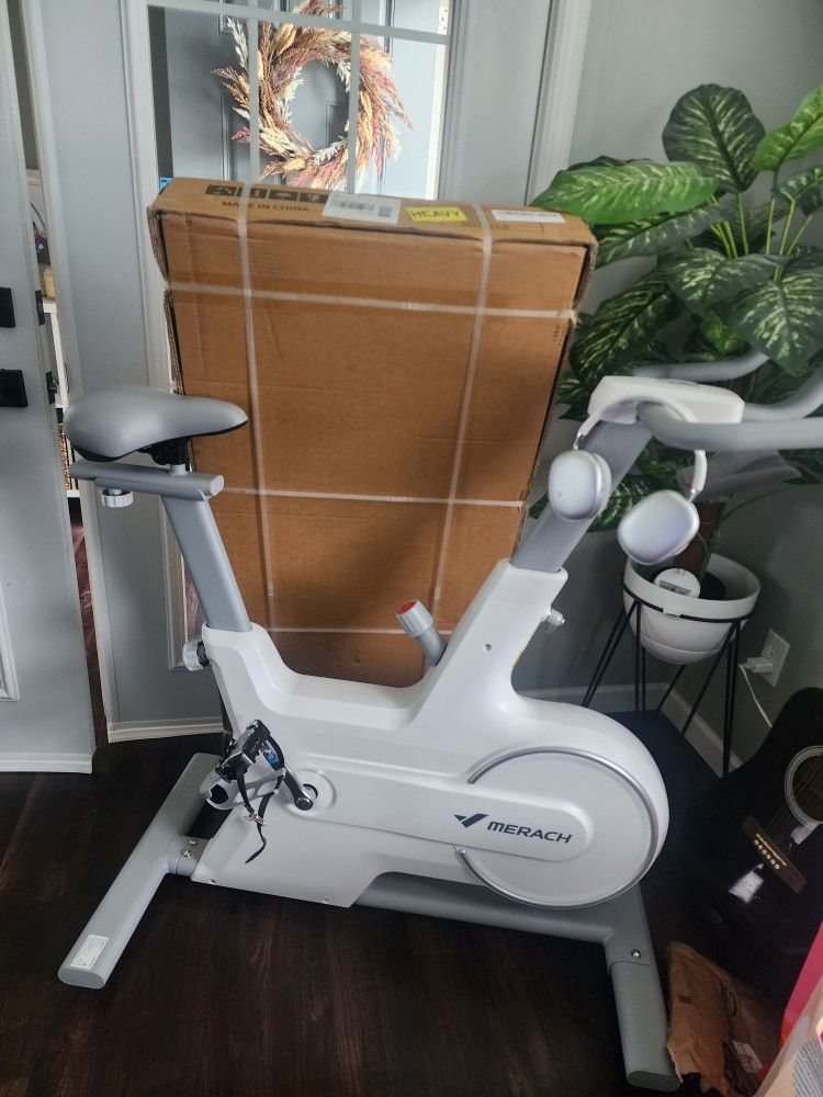 White Exercise Bike (MERACH)