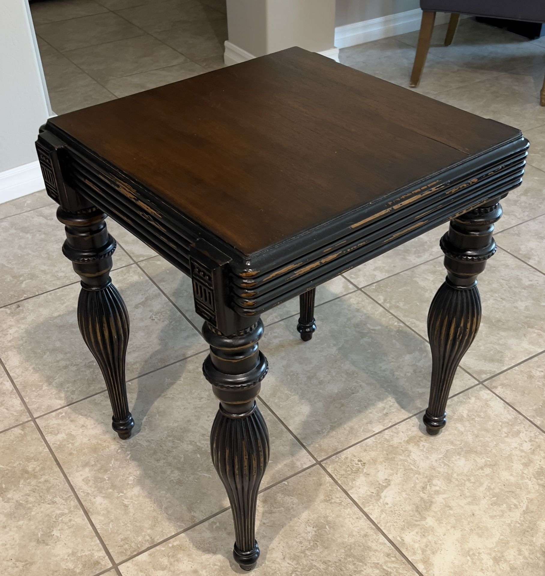 Wood end table / accent table