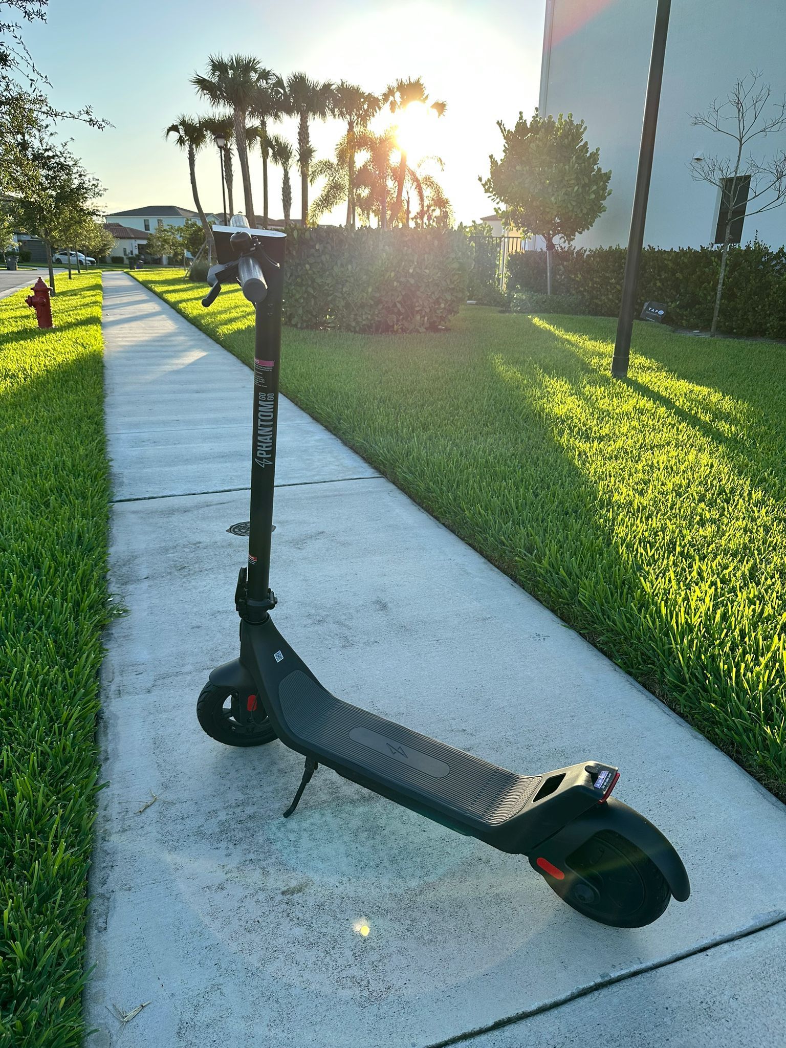 Phantom Electric Scooter