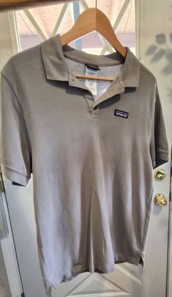 Patagonia Organic Cotton Men's Grey Embroidered Short Sleeve Polo Shirt