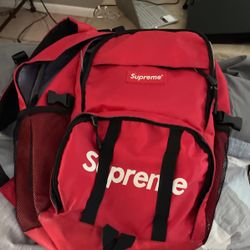 Supreme Back Pack
