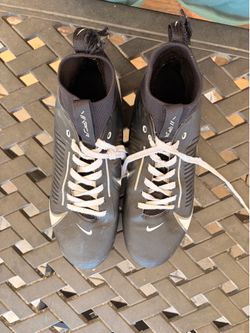 Nike football cleats 11.5