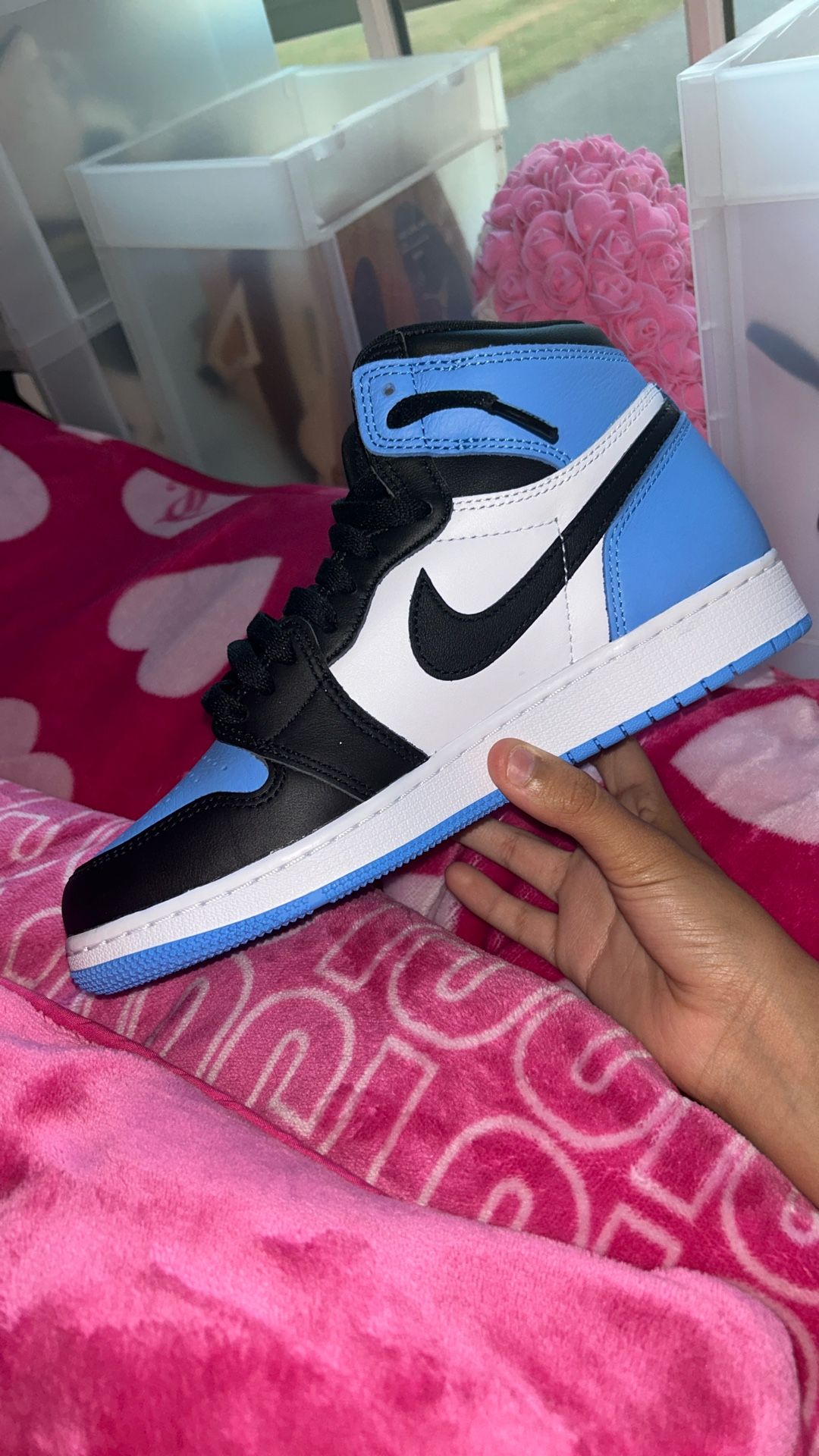 jordan 1 “UNC TOE” Brand New