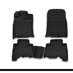 R5 Automotive Floor Mats 2013-2023 Toyota 4runner 