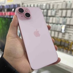 iPhone 15 128GB UNLOCKED 🩷
