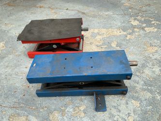 Scissor lift
