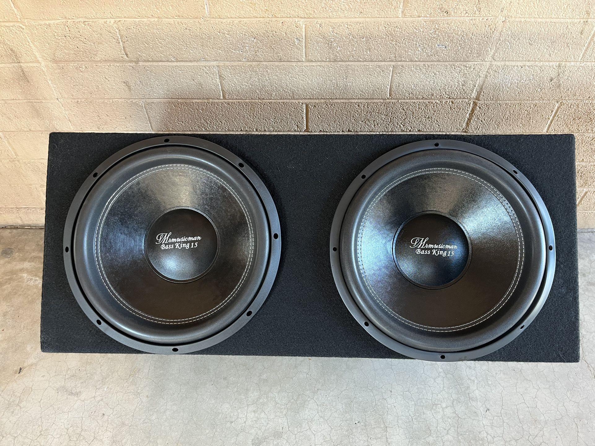 Mrmusicman Audio Bass King 15’s In Box - $399