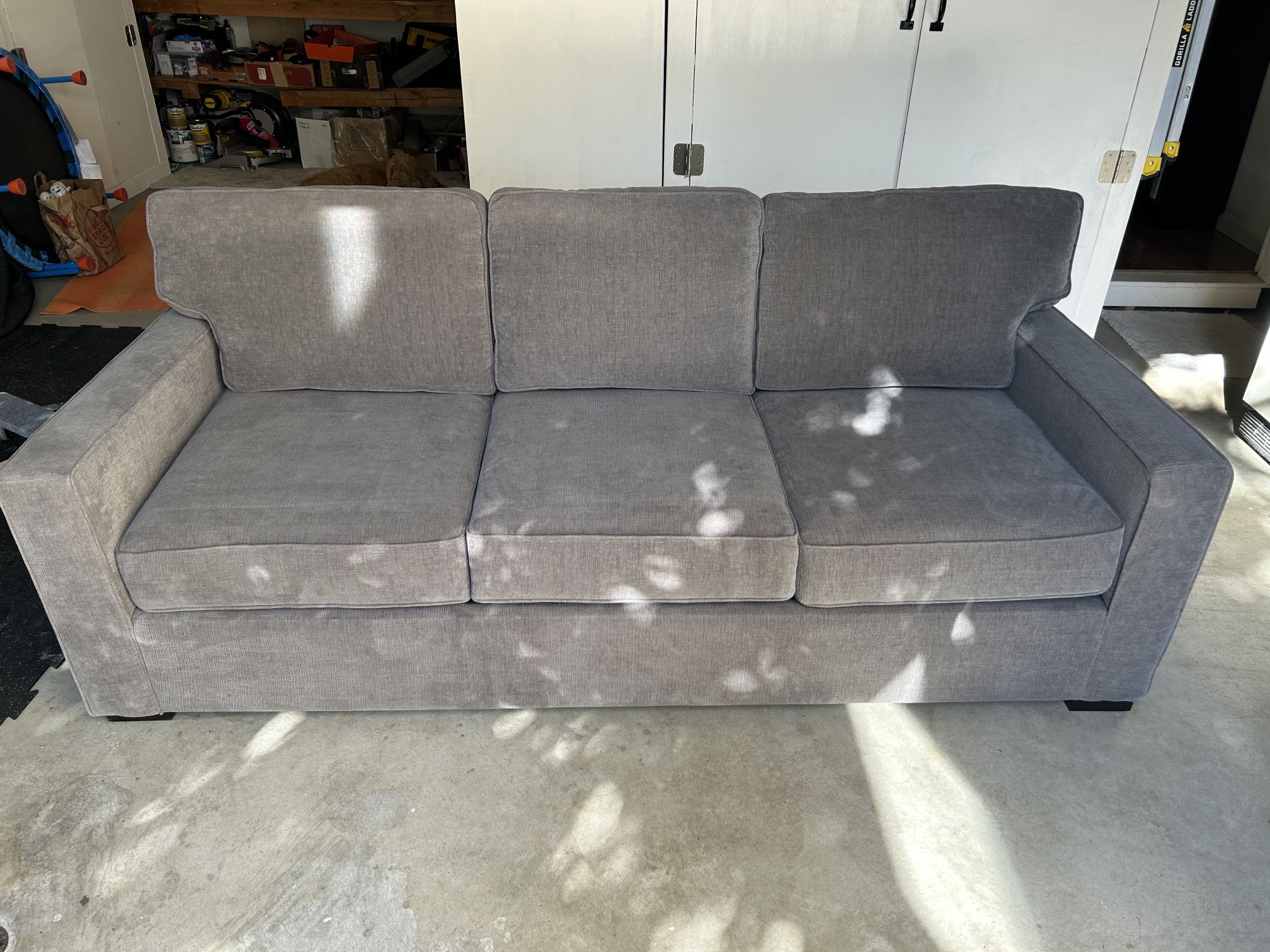 Pull Out Queen Sofa
