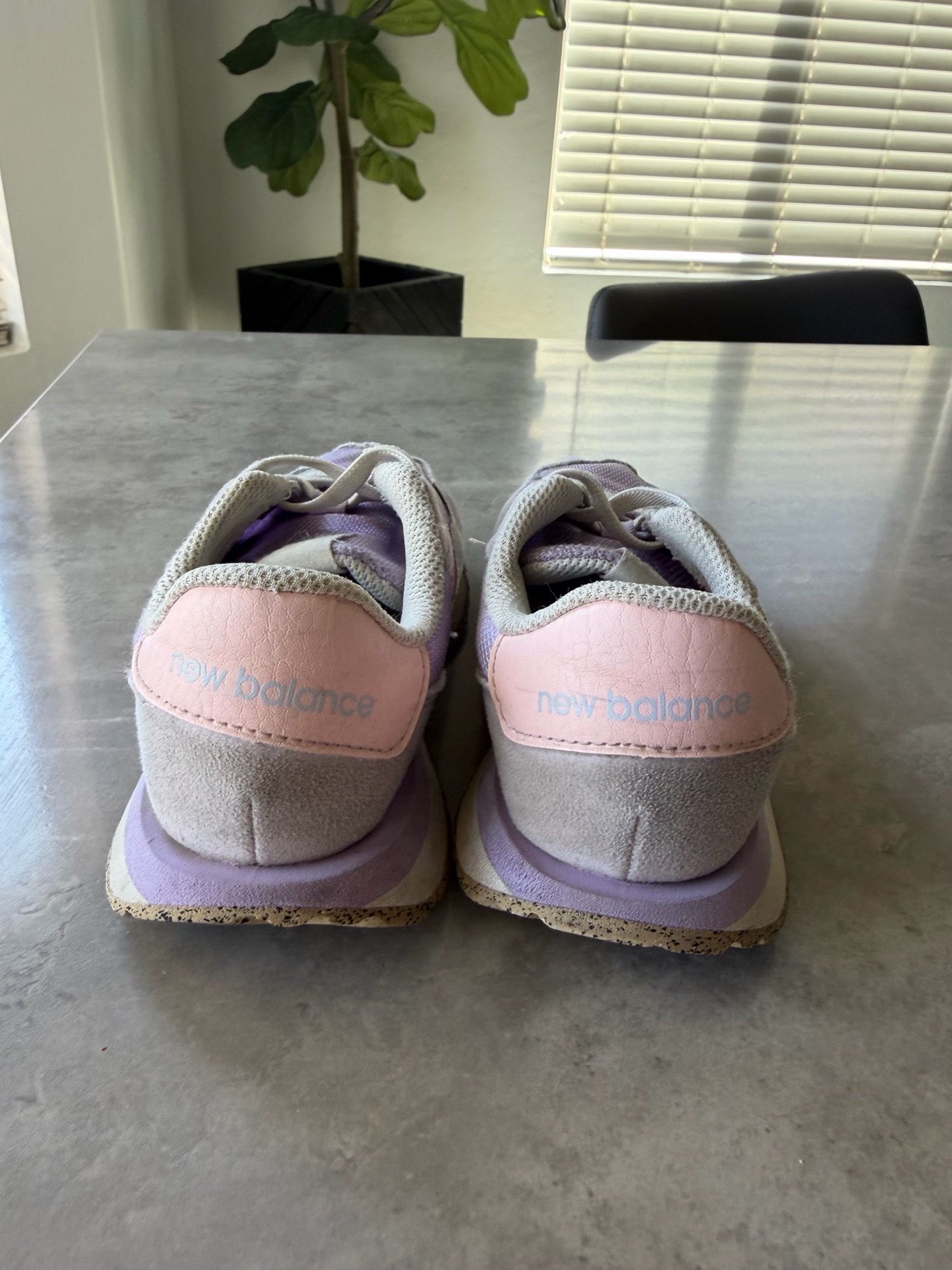New Balkan es tennis shoes girls