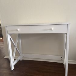 Small white desk and chair