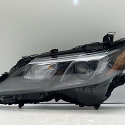 2018-2021 Toyota Camry Driver Headlight 