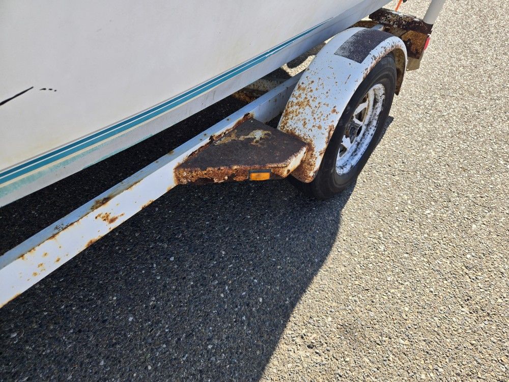 1991 Boat & Trailer (Not Running)