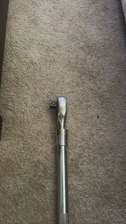 3/4" Drive Extendable Ratchet with Reinforced Steel Telsecoping Locking