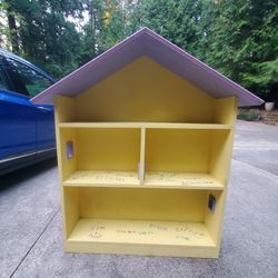 Cute Kids Book Shelf