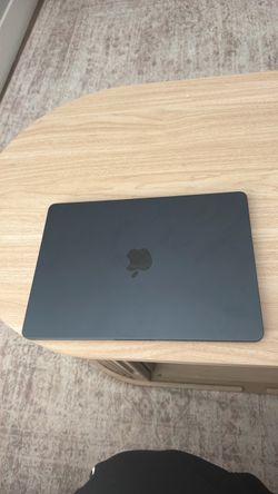 MacBook Air 13”
