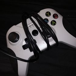 Xbox One / Series Wired Controller