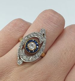 Vintage Art Deco 18K Gold Platinum Ring Natural Diamonds & French Cut Sapphires
