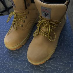 Steel Toe Work Boots All Weather Resistant Size 10.5 Men $45