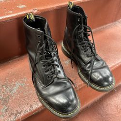 Doc, Martens Size 11