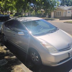 2004 Toyota Prius
