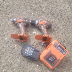 Like New ridgid Impact And drill set