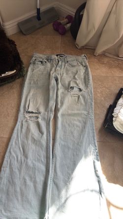 Light Wash Distressed Wide Leg Jeans