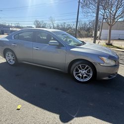 2009 Nissan Maxima