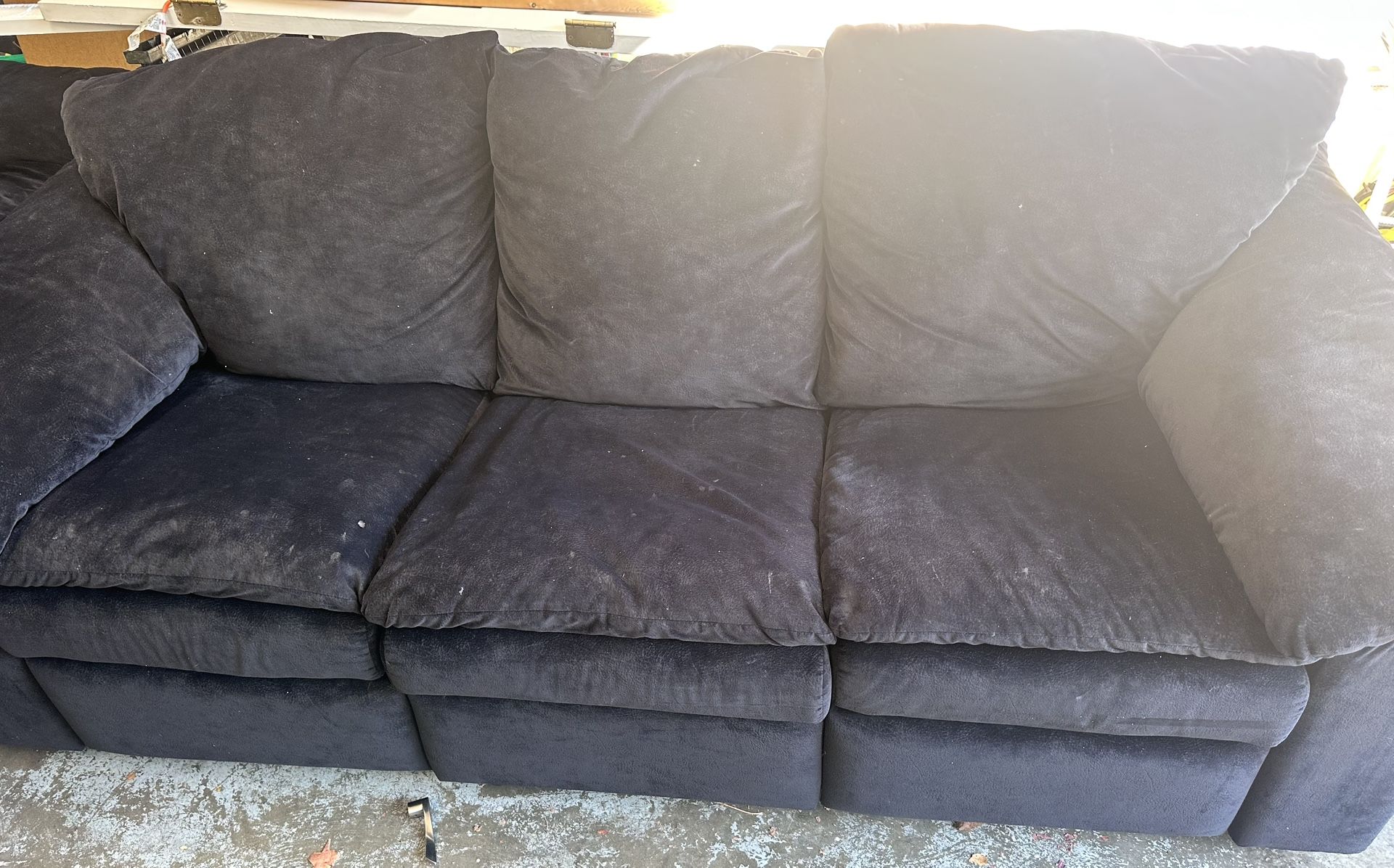 3 Piece Sofa Set- Best Offer