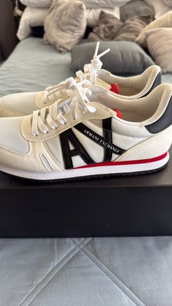 Mans 9 with box