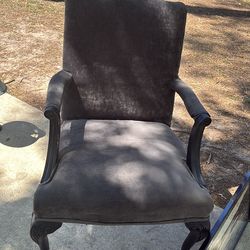 grar and black chair