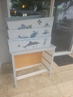 3 dresser drawer $10