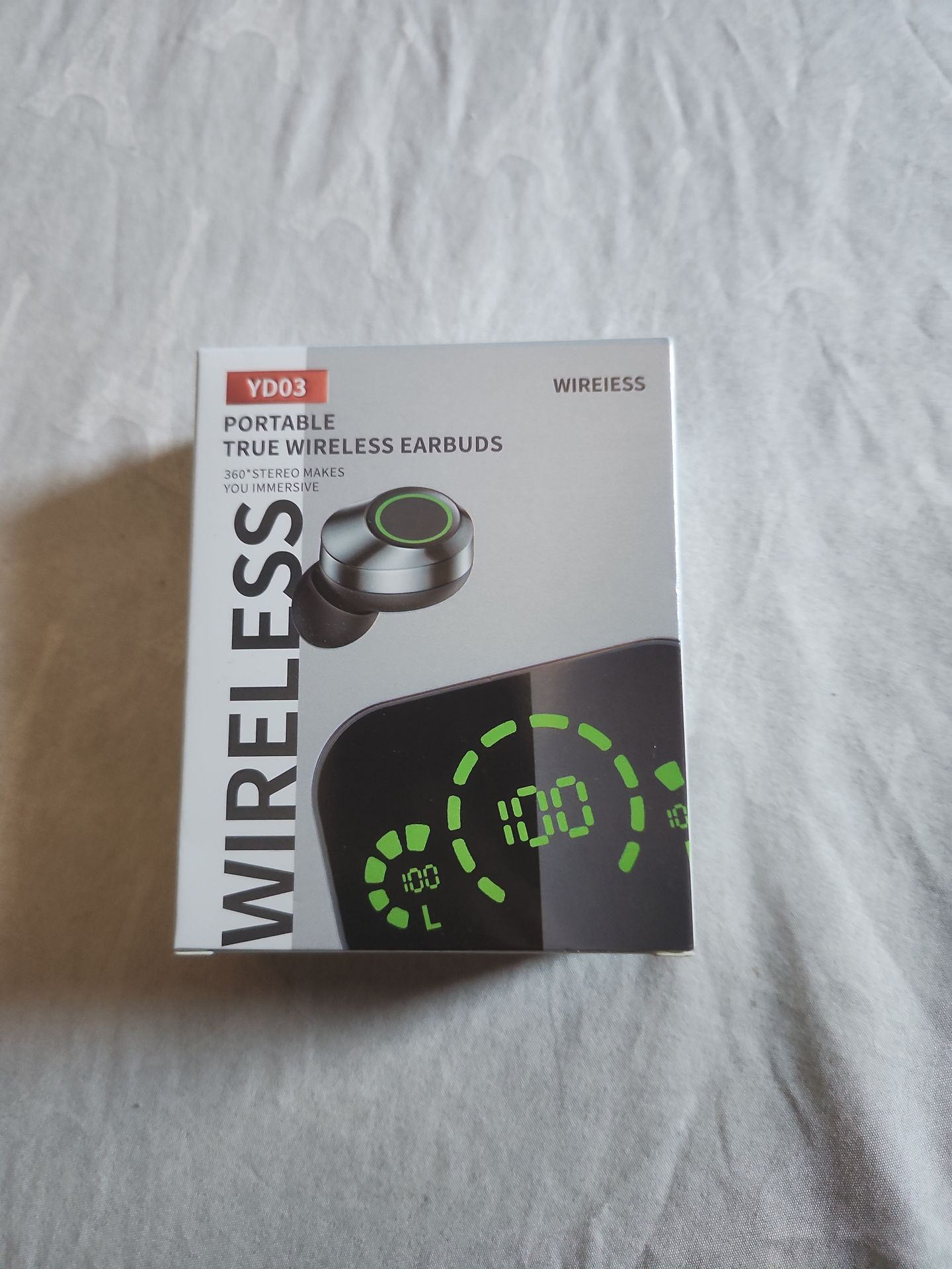 Portable wireless earbuds
