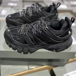Balenciaga Track Black – 41 EU / 8 US Men