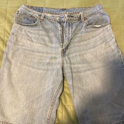 34-34 Levi’s Jean Shorts 