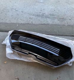 Front Lower Grille For Toyota Corolla 2017 18 2019 year