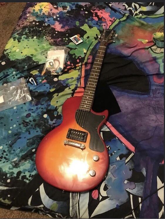 Old Guitar