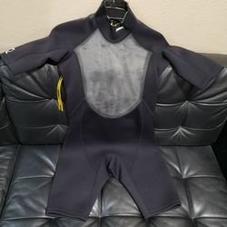 DBX 3/2MM Shorty Super Stretch NEOPRENE MEN BODY WET SUIT SWIM SURFING  Brand NEW