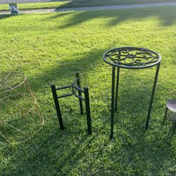 Plant Stands For Sale - Different Prices & Sizes 