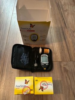 FreeStyle Freedom Lite Blood Glucose Monitoring System