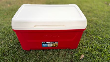 Igloo ice ches holds bout 76 cans