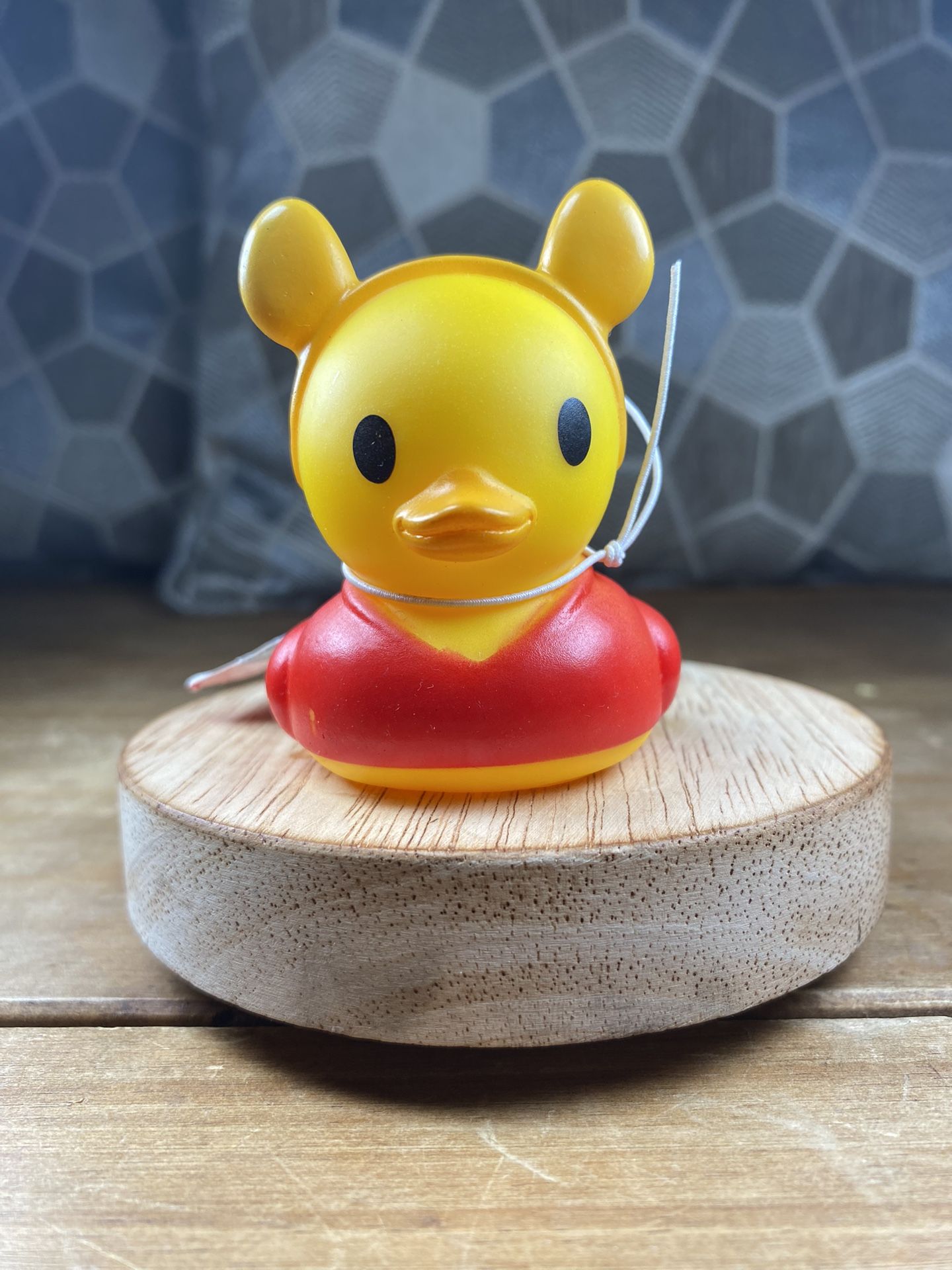 Disney Winnie The Pooh Rubber Duck