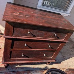 Solid Wood Dresser 