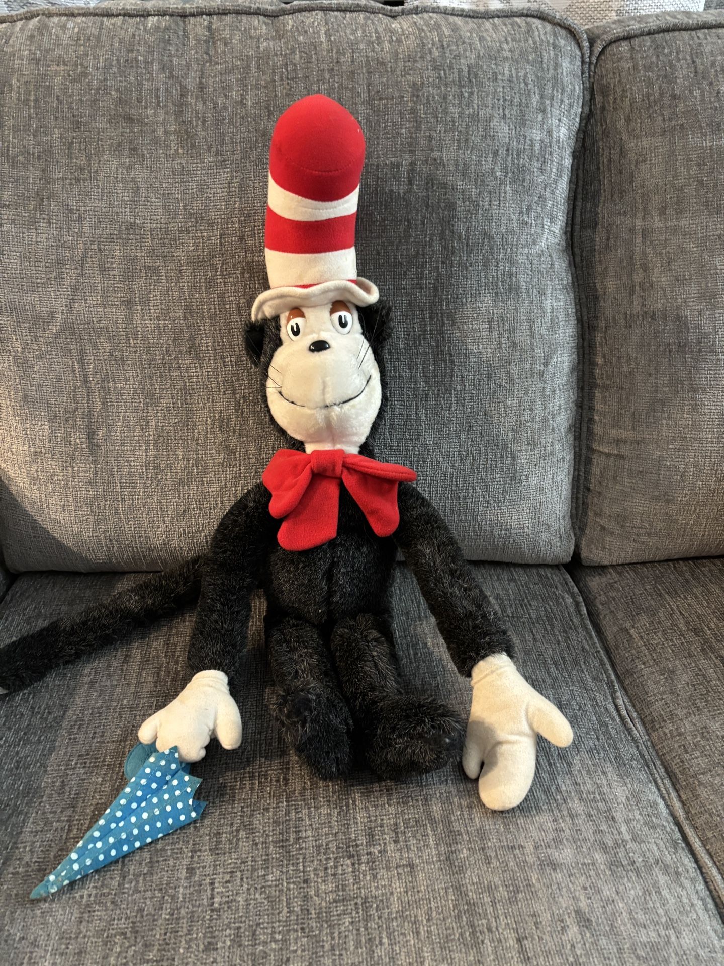 $15 Cat In The Hat Vintage Plush Stuffed Animal 1983 11W Sitting 18 H