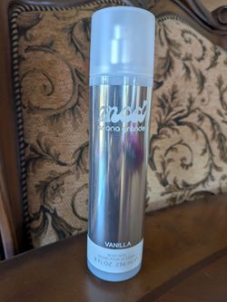 Mod Vanilla By Ariana Grande Fragrance Mist