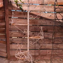 Medium Spiral Plant Stand