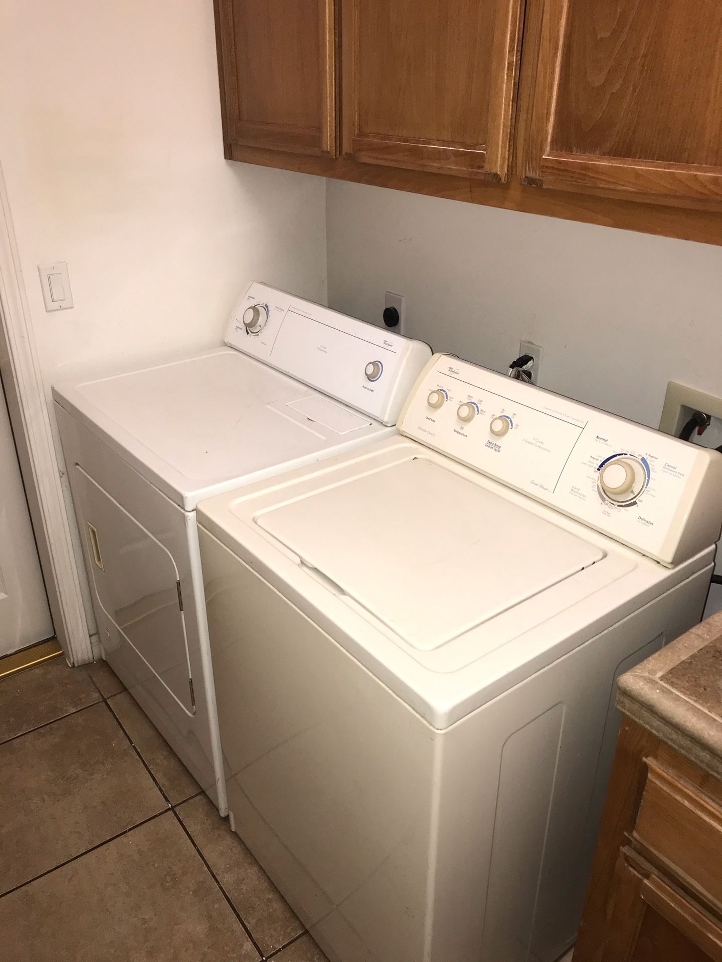 Whirlpool Washer(electric) And Dryer (gas)