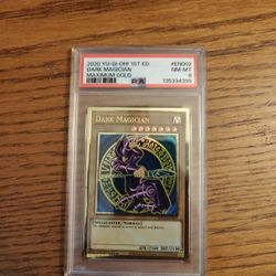 Dark Magician Maximum Gold PSA 8