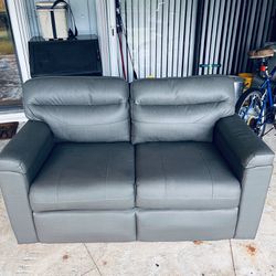 RV Tri- Fold couch